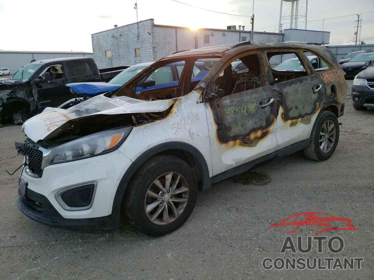 KIA SORENTO 2018 - 5XYPG4A36JG385988