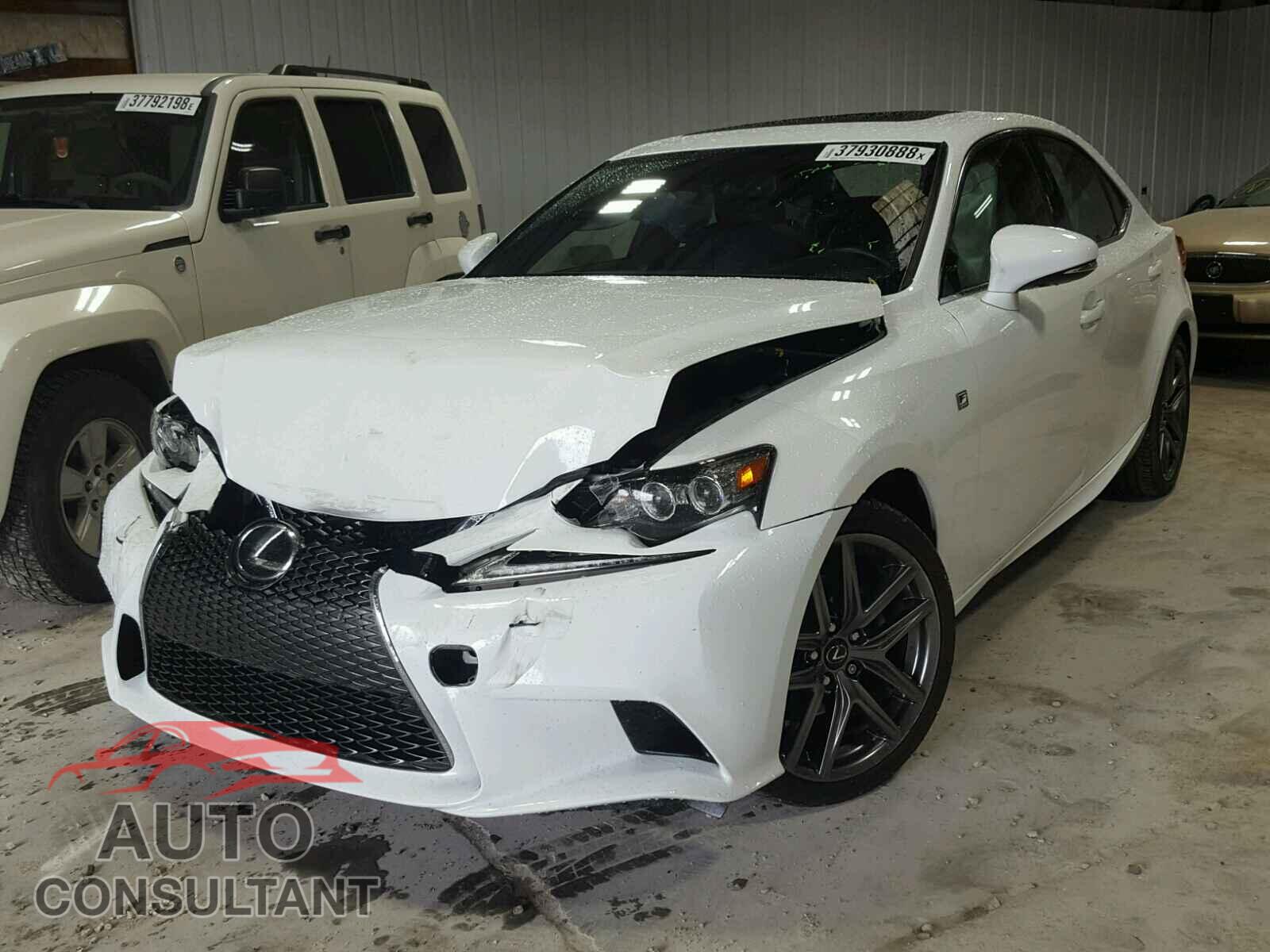 LEXUS IS250 2015 - JTHCF1D28F5027454