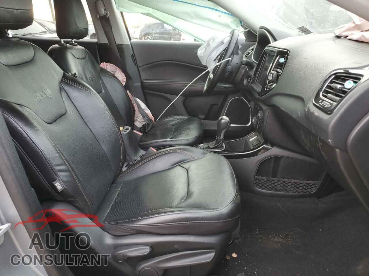 JEEP COMPASS 2020 - 3C4NJCCB9LT187540