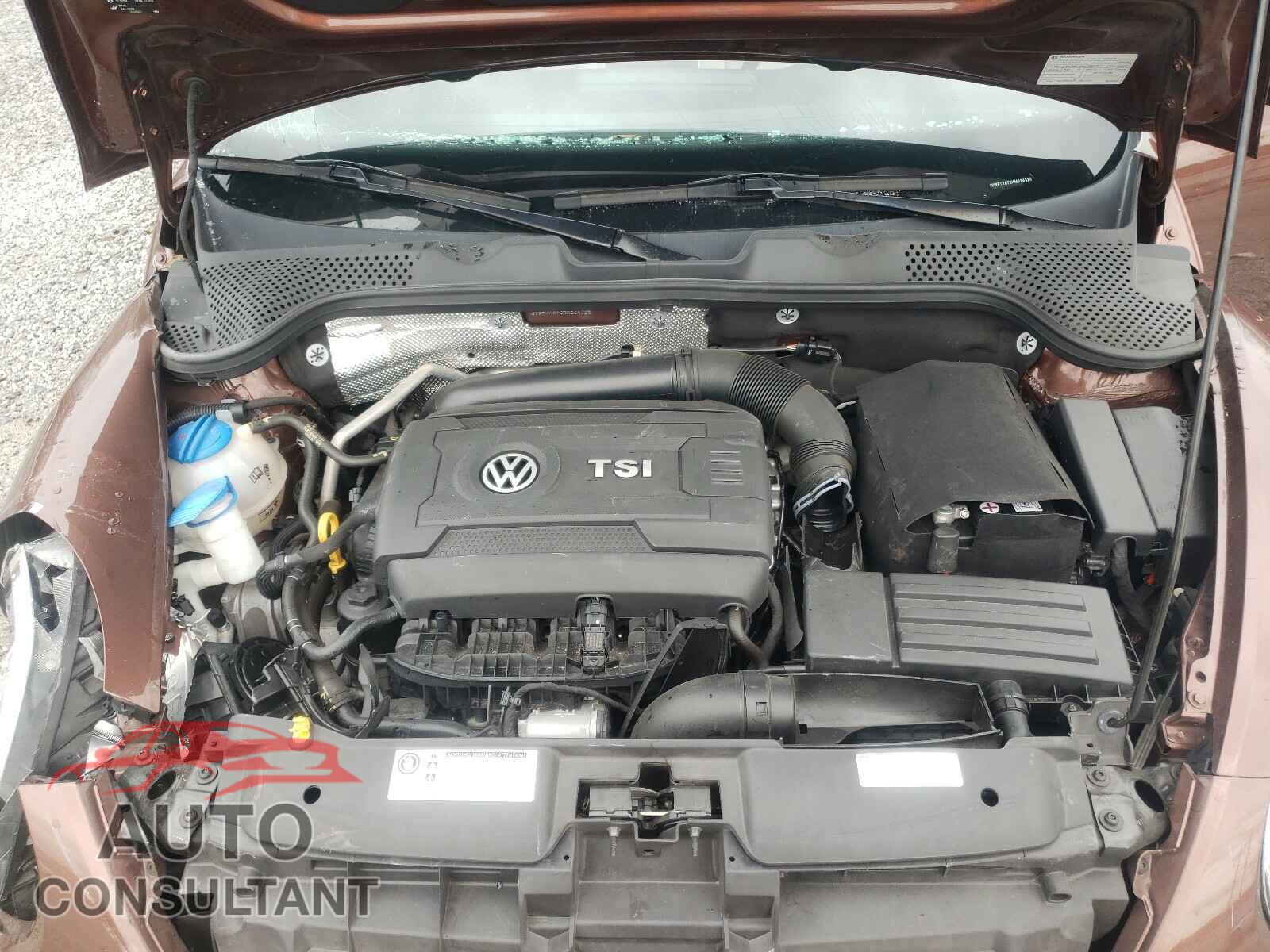 VOLKSWAGEN BEETLE 2017 - 3VWF17AT3HM624325