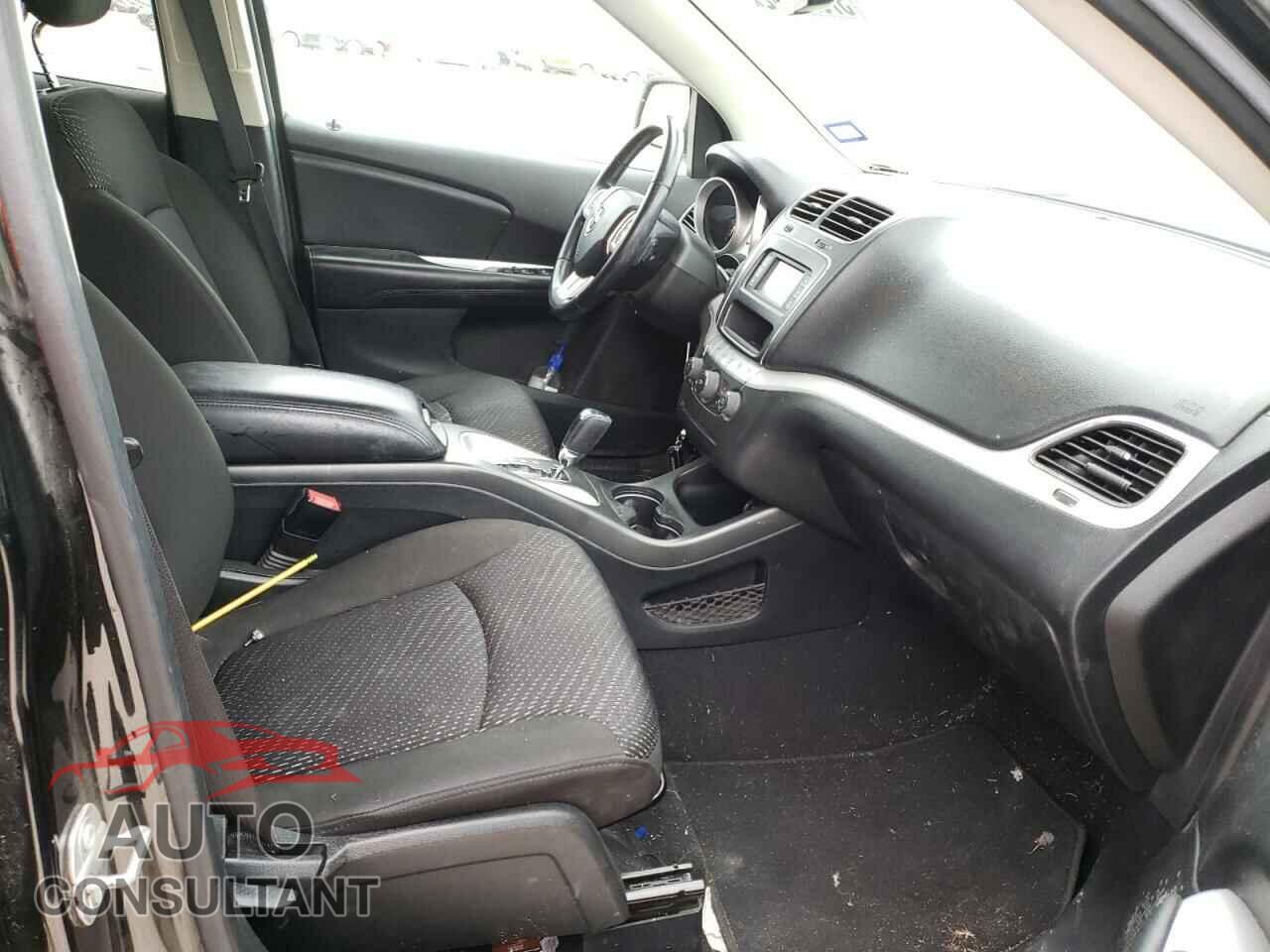 DODGE JOURNEY 2019 - 3C4PDCBB4KT860363