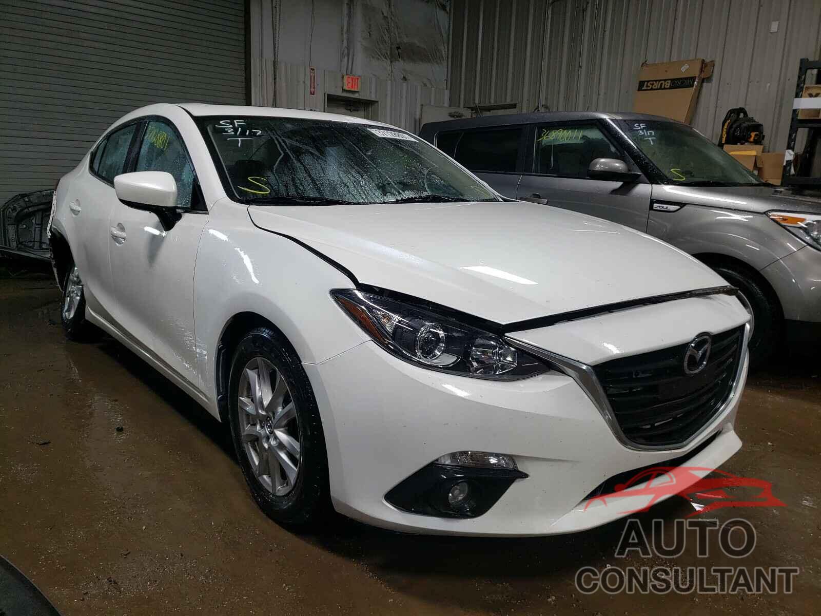 MAZDA 3 2016 - JM1BM1V74G1318054