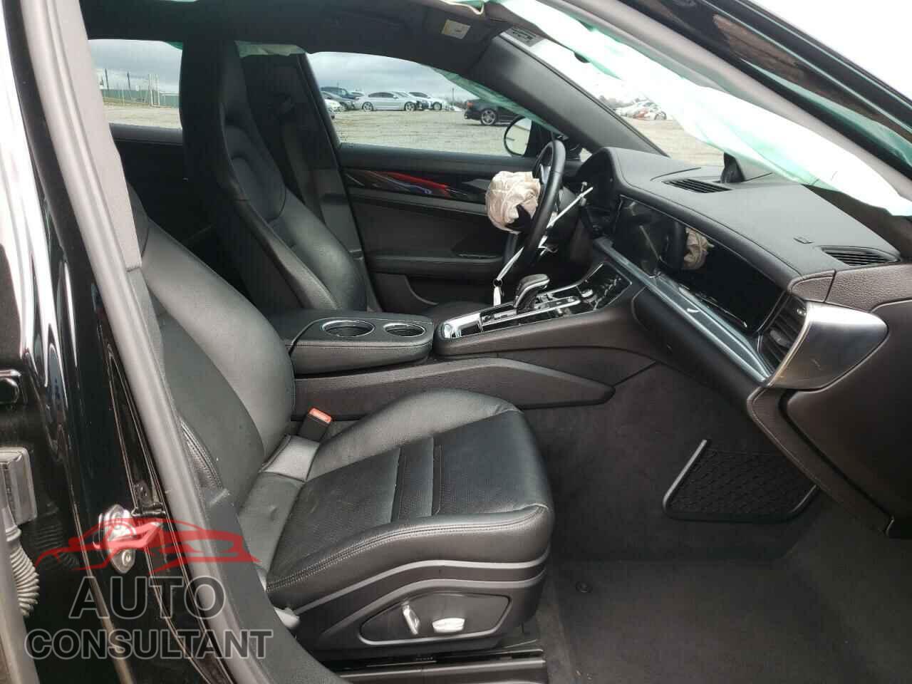 PORSCHE PANAMERA 2017 - WP0AA2A74HL102159