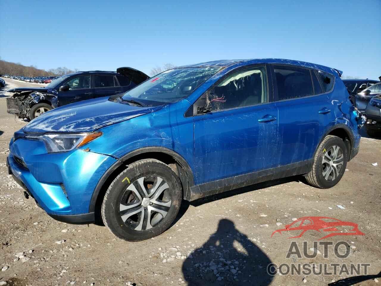 TOYOTA RAV4 2017 - JTMBFREV4HJ712971