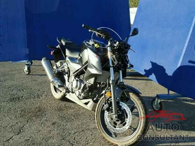 HONDA CB CYCLE 2016 - MLHNC5219G5201308