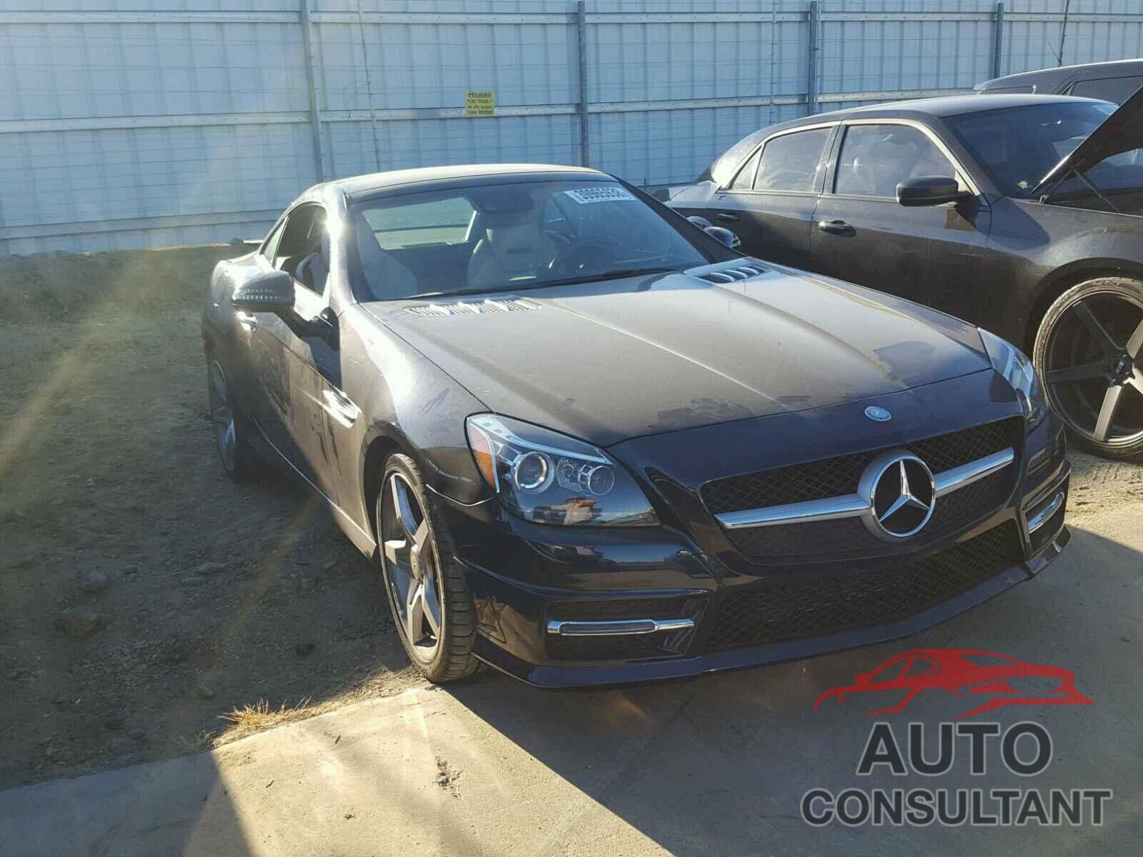 MERCEDES-BENZ SLK 300 2016 - WDDPK3JA3GF118607