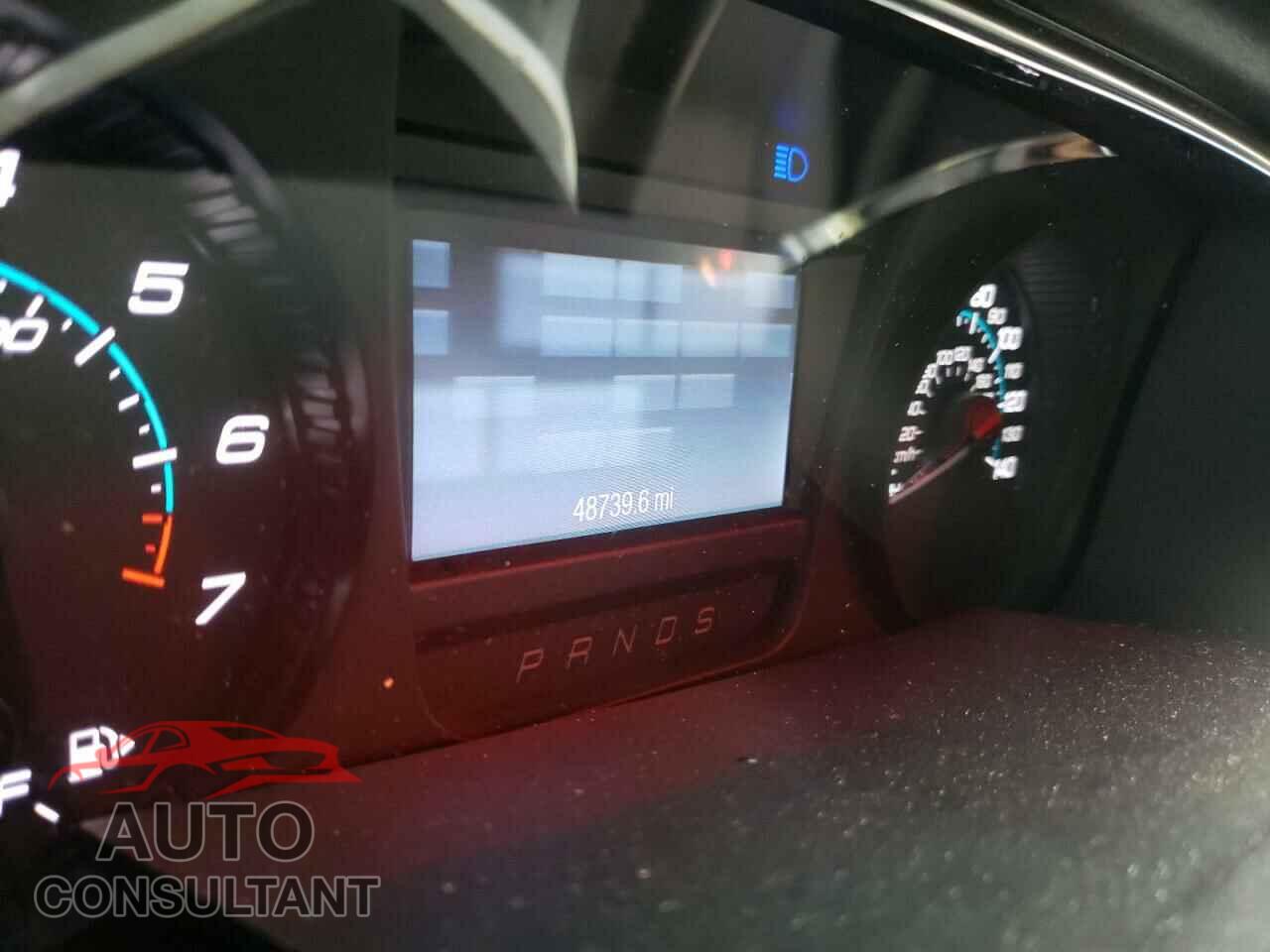 FORD TAURUS 2018 - 1FAHP2E84JG116860