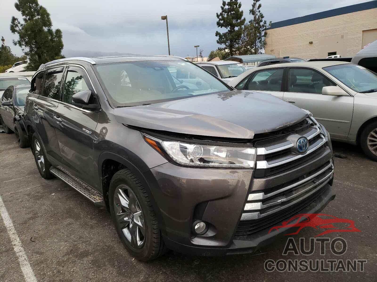 TOYOTA HIGHLANDER 2017 - 5TDDGRFH5HS032904