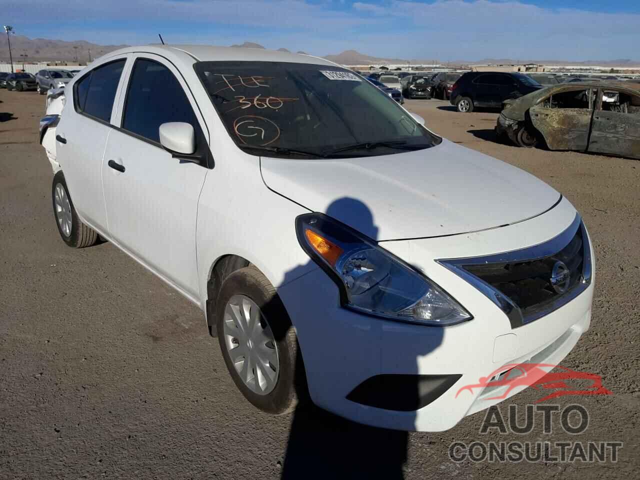 NISSAN VERSA 2018 - 3N1CN7APXJL888542