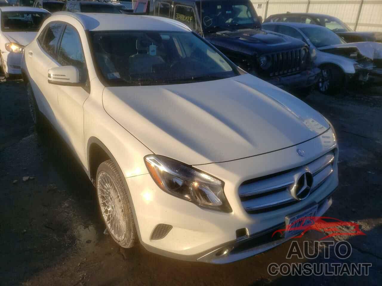 MERCEDES-BENZ GLA-CLASS 2016 - WDCTG4EB3GJ235372