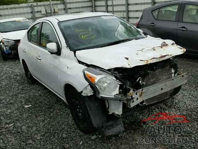 NISSAN VERSA 2015 - 3N1CN7AP3FL882427