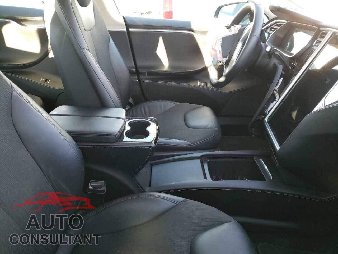 TESLA MODEL S 2016 - 5YJSA1E20GF152524