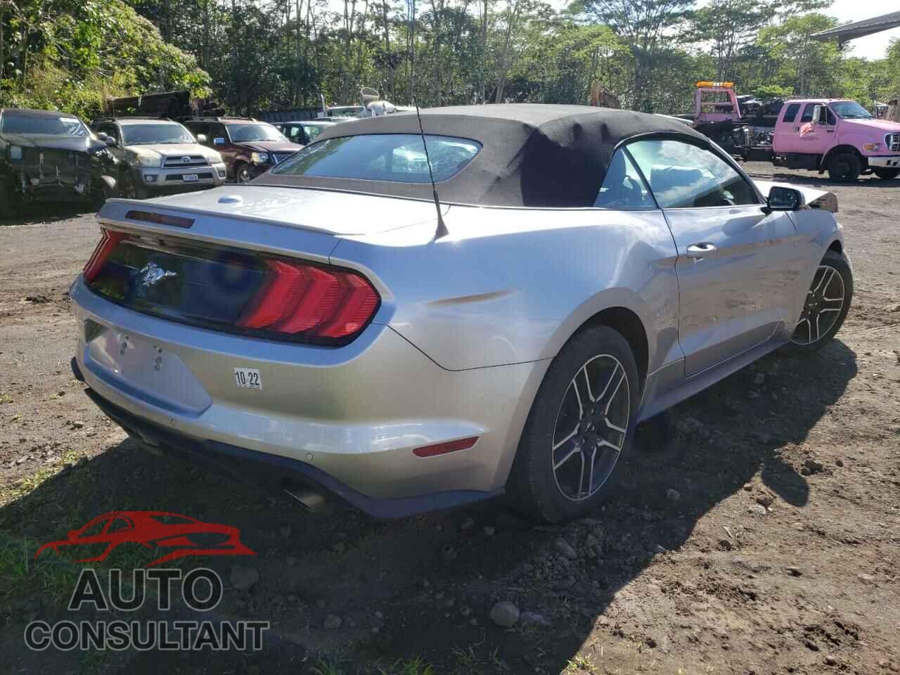 FORD MUSTANG 2020 - 1FATP8UH5L5101555