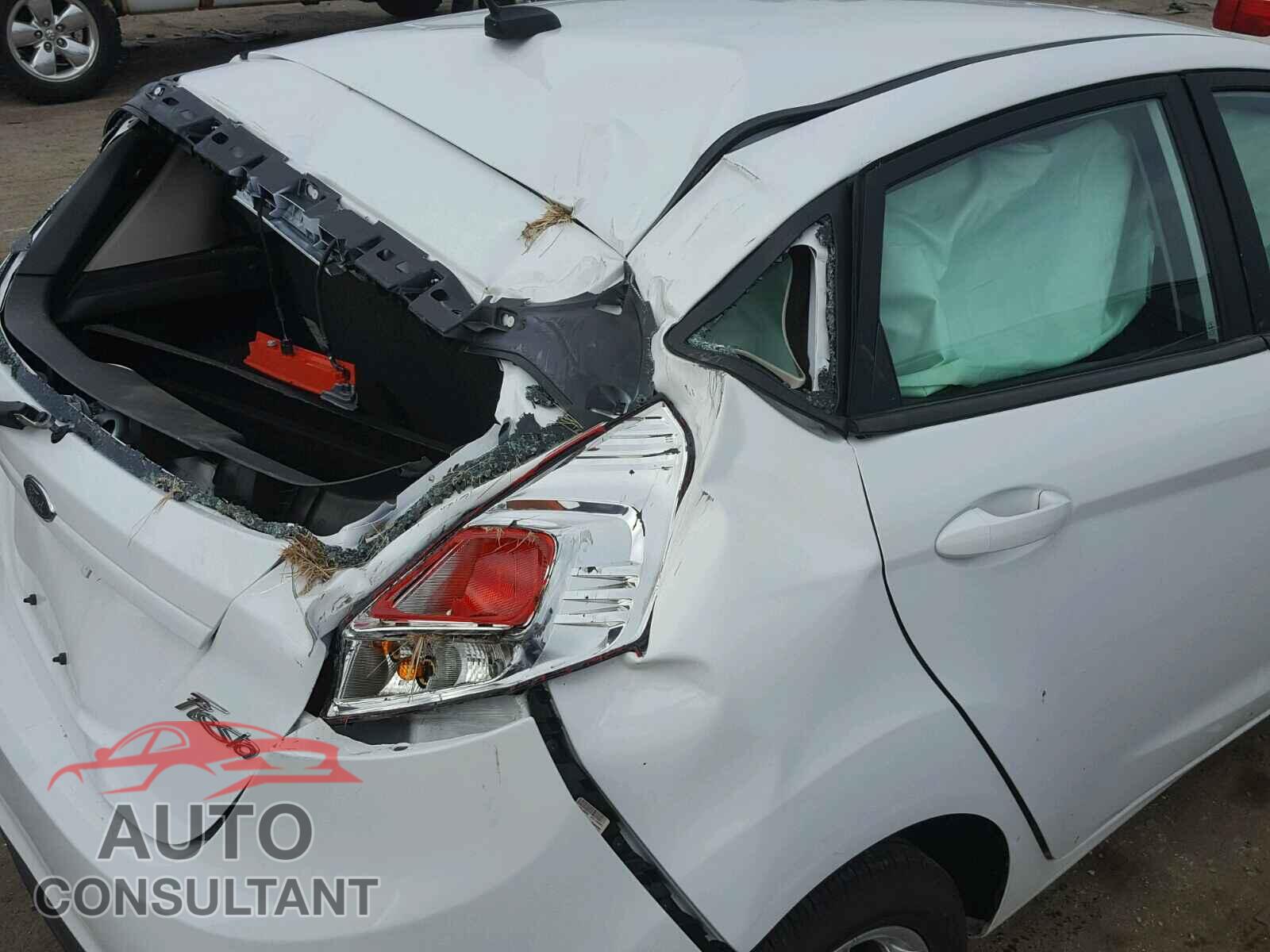 FORD FIESTA 2017 - 3FADP4EJ7HM125517