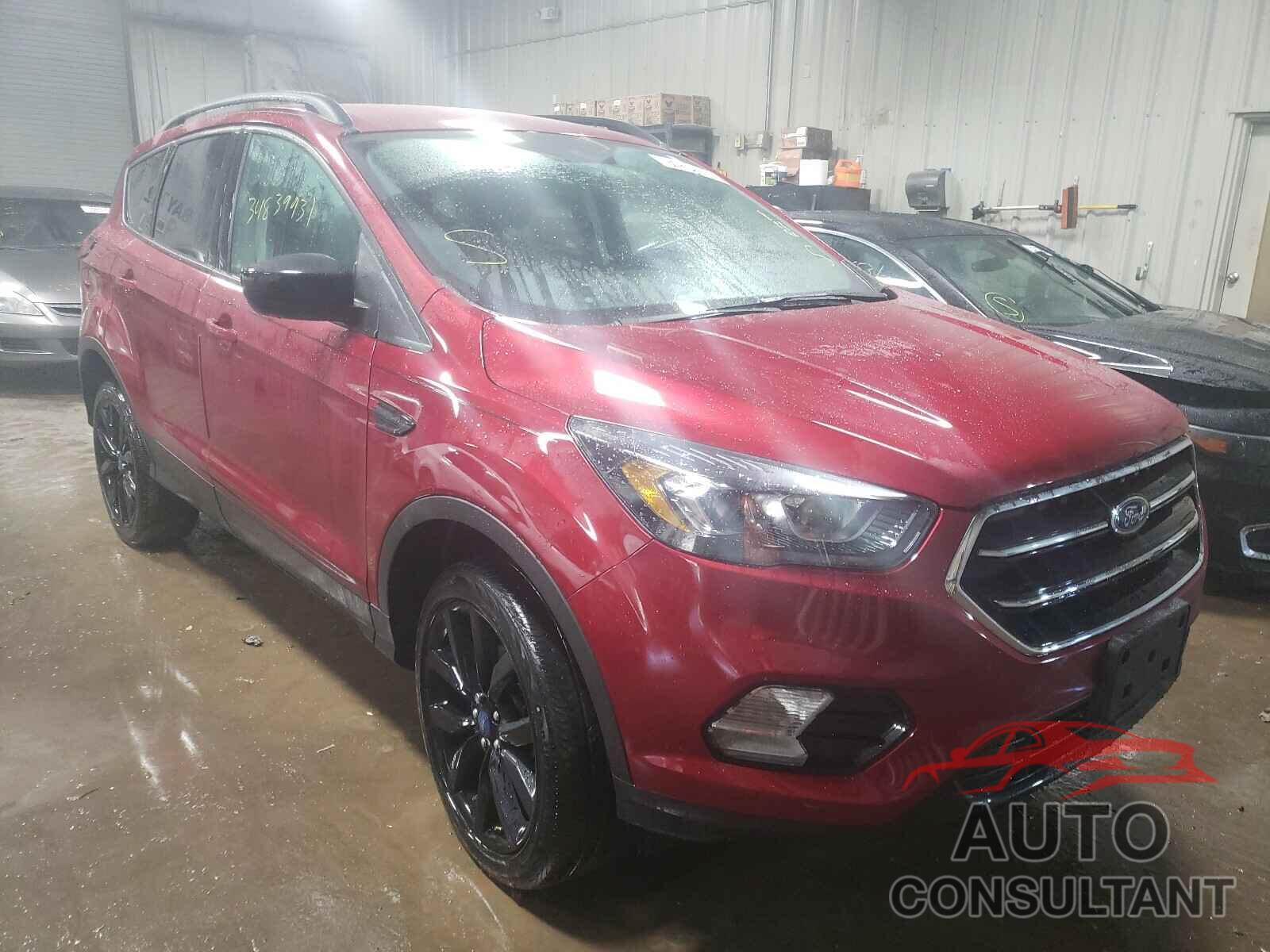 FORD ESCAPE 2019 - 1FMCU0GD5KUB97037