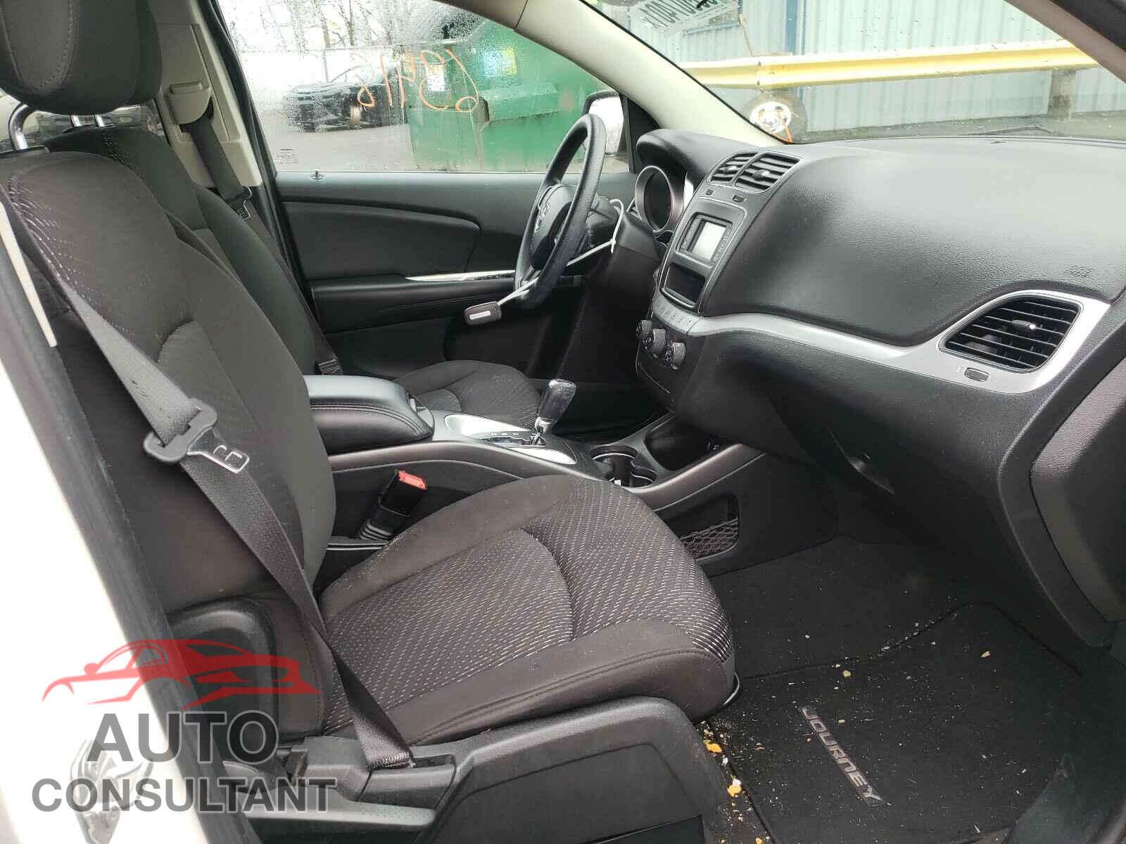DODGE JOURNEY 2017 - 3C4PDCBG0HT576281