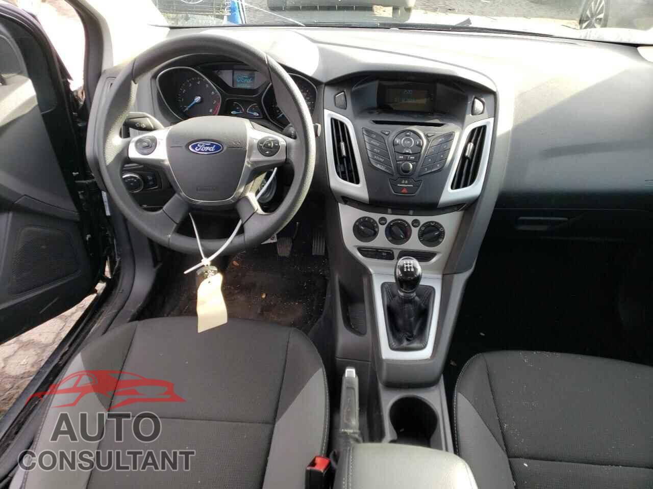 FORD FOCUS 2012 - 1FAHP3F28CL480144