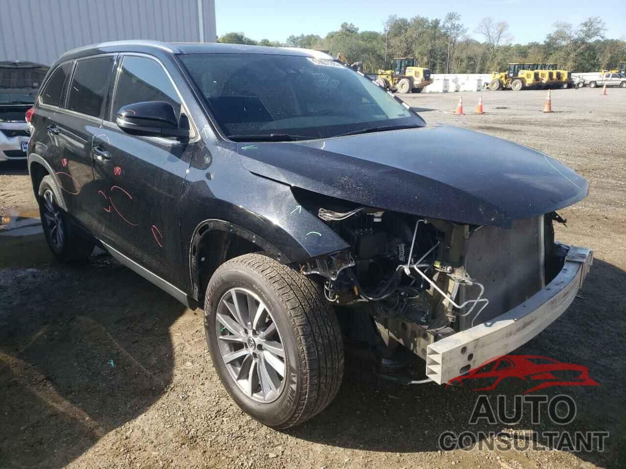 TOYOTA HIGHLANDER 2019 - 5TDKZRFH5KS556241