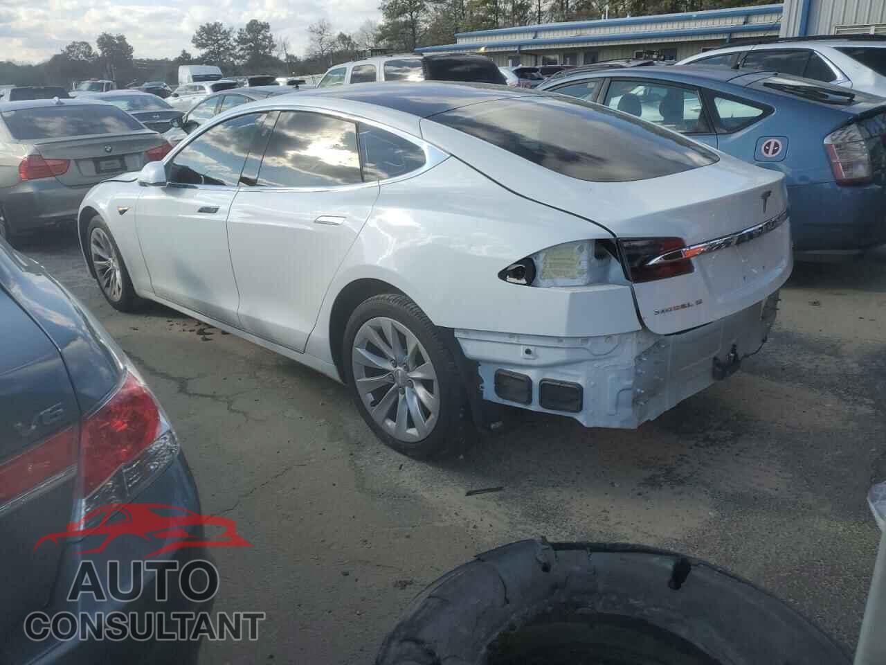 TESLA MODEL S 2017 - 5YJSA1E16HF193121