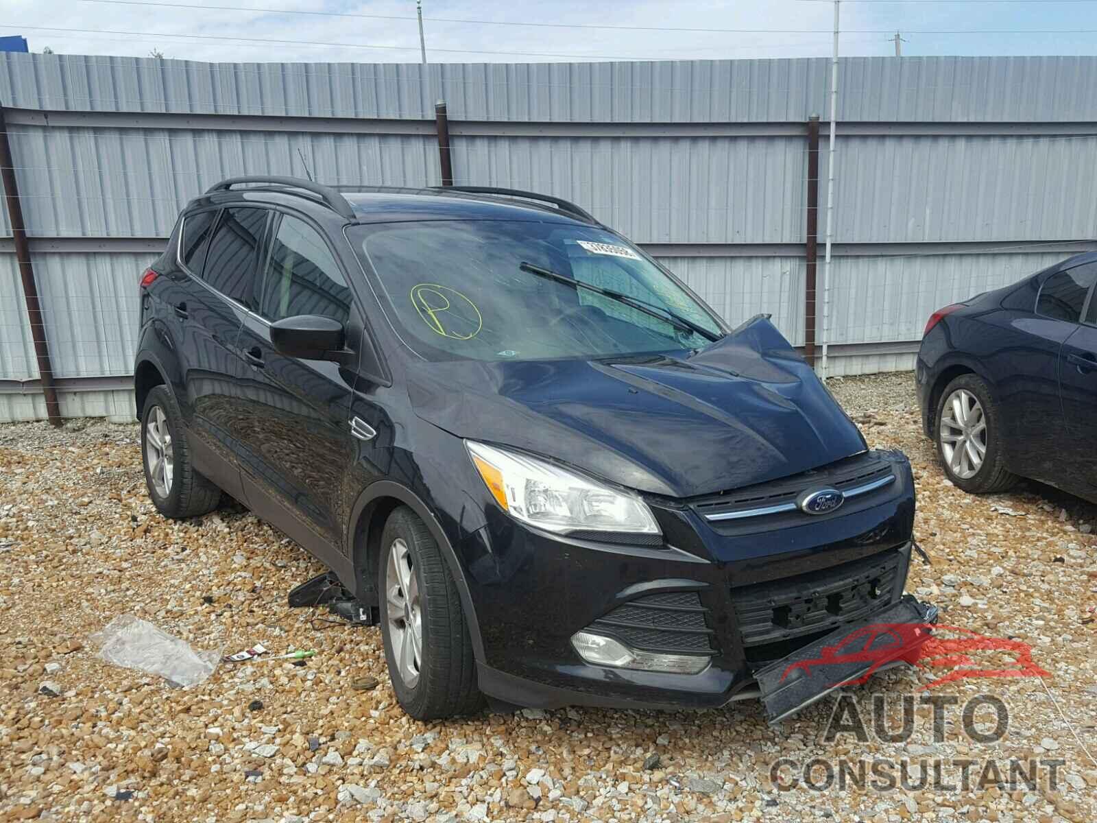 FORD ESCAPE 2015 - 1FMCU0GX6FUA30993
