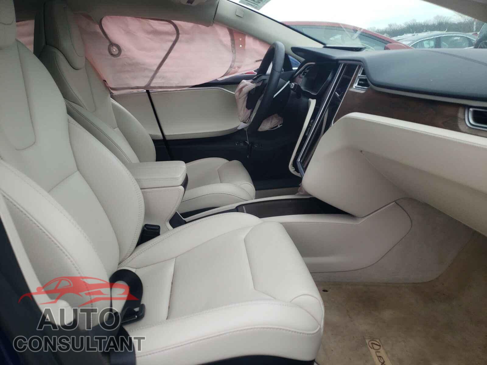 TESLA MODEL S 2018 - 5YJSA1E25JF247359