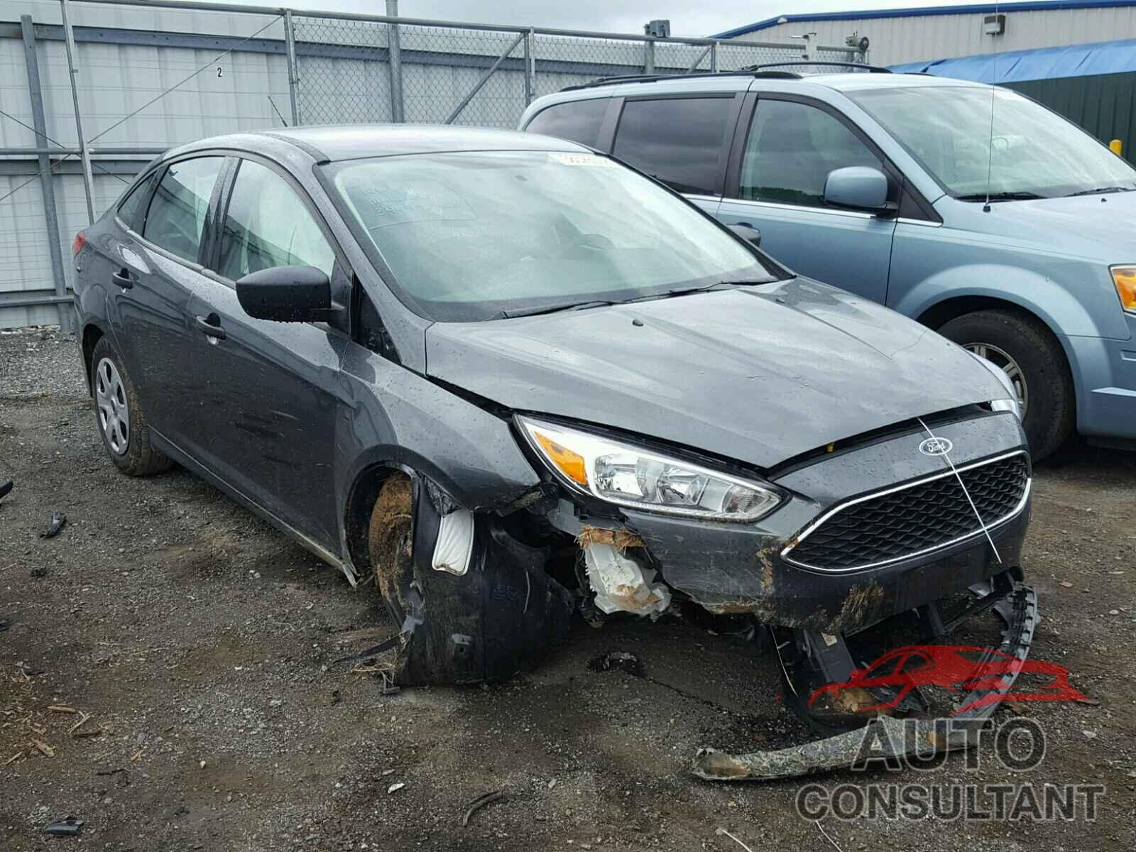 FORD FOCUS 2017 - 1FADP3E23HL338971