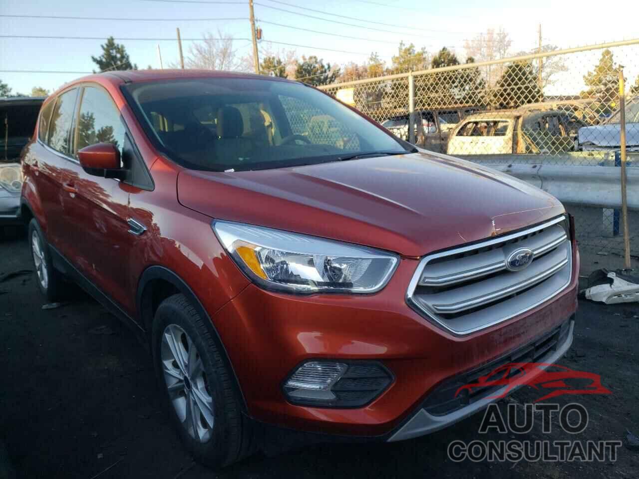 FORD ESCAPE 2019 - 1FMCU9GDXKUC25001
