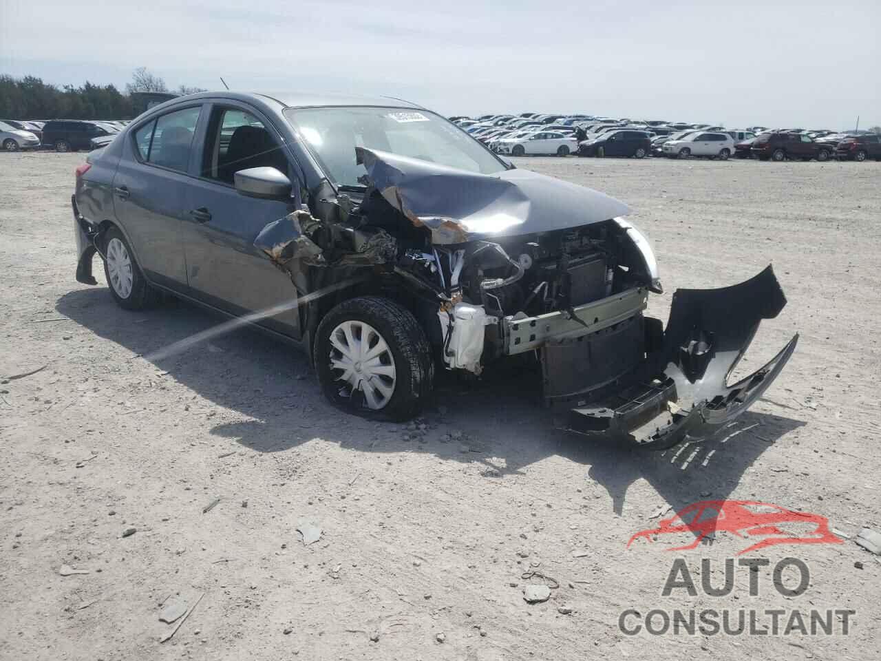 NISSAN VERSA 2018 - 3N1CN7AP9JL825190