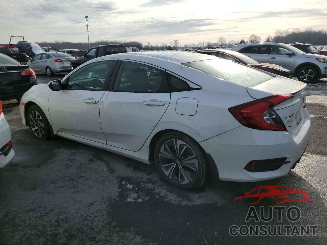 HONDA CIVIC 2019 - 2HGFC2F87KH579238