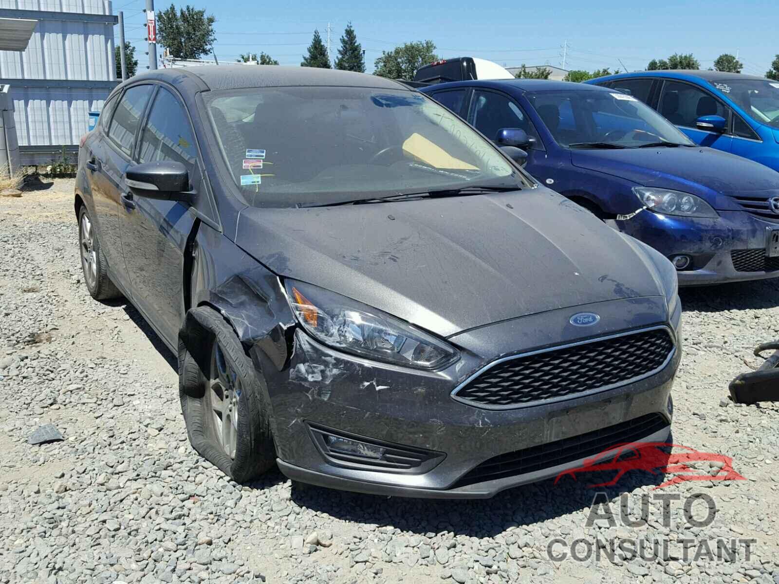 FORD FOCUS 2015 - 1FADP3K22FL386205