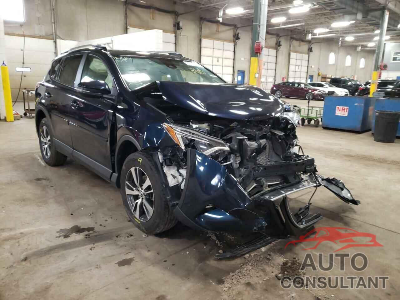 TOYOTA RAV4 2018 - JTMRFREV8JD222407