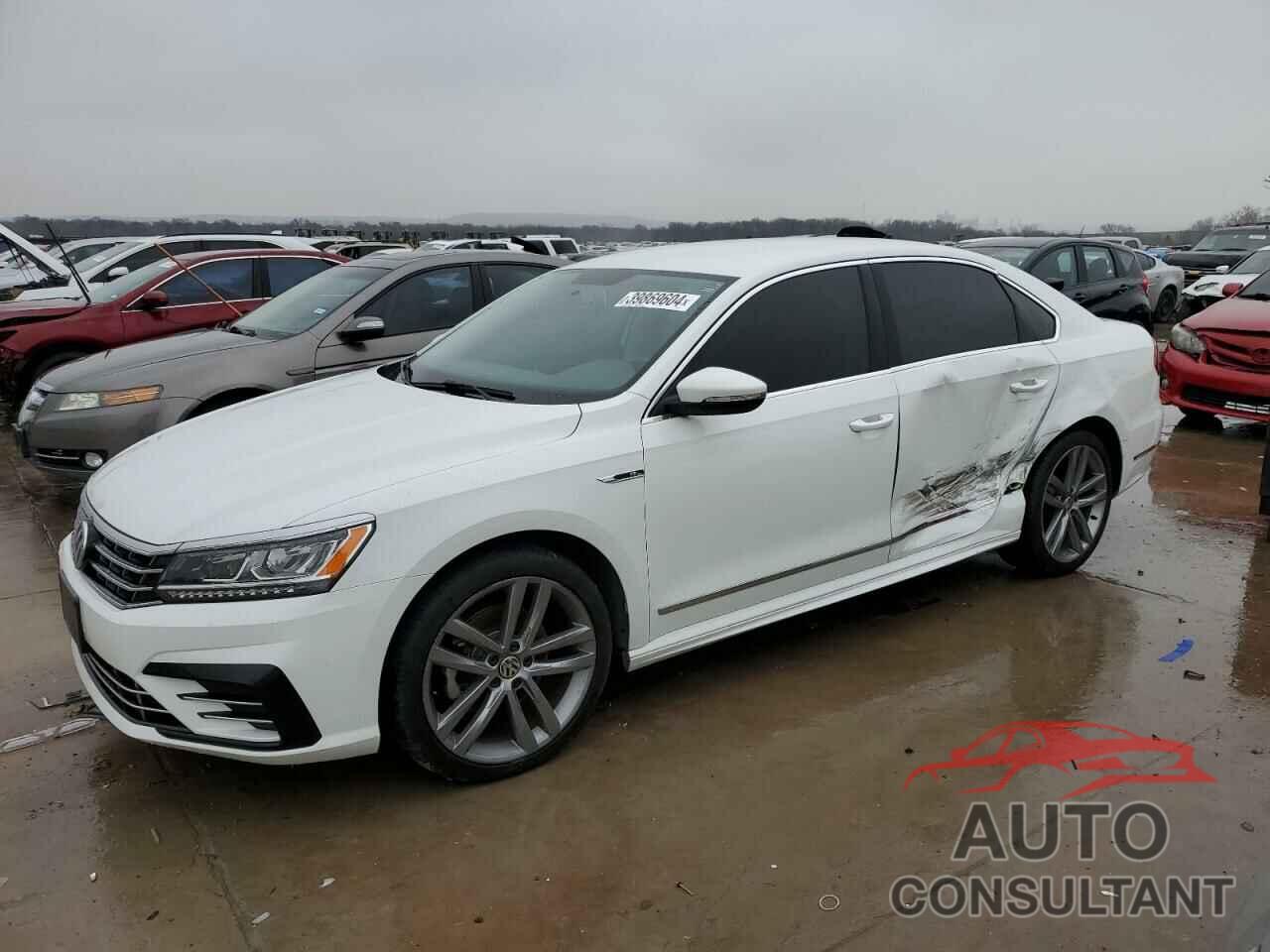 VOLKSWAGEN PASSAT 2017 - 1VWDT7A38HC007005