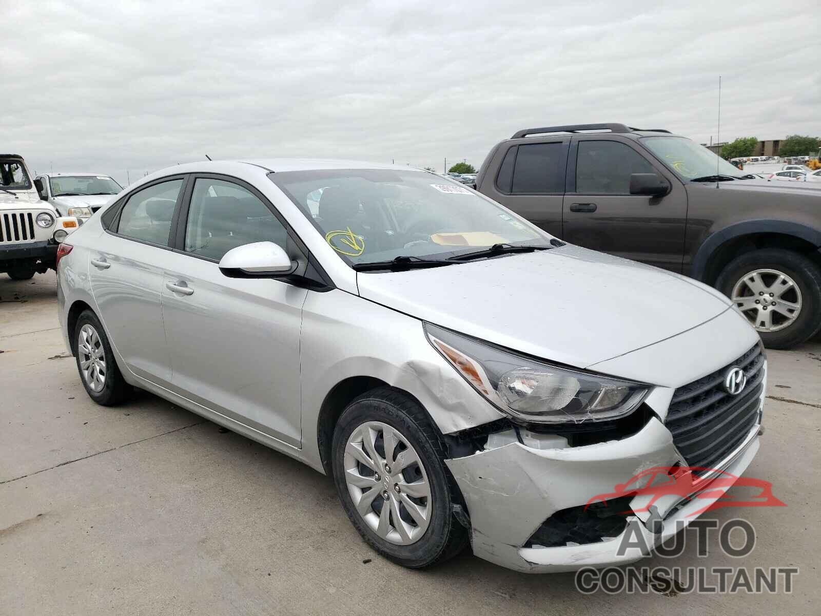 HYUNDAI ACCENT 2018 - 3KPC24A30JE021236