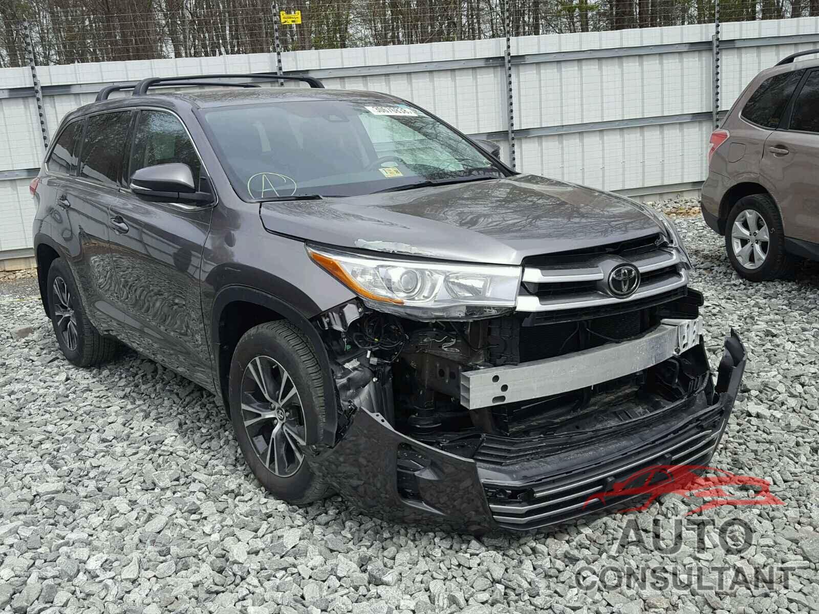 TOYOTA HIGHLANDER 2017 - 5TDBZRFH4HS444619