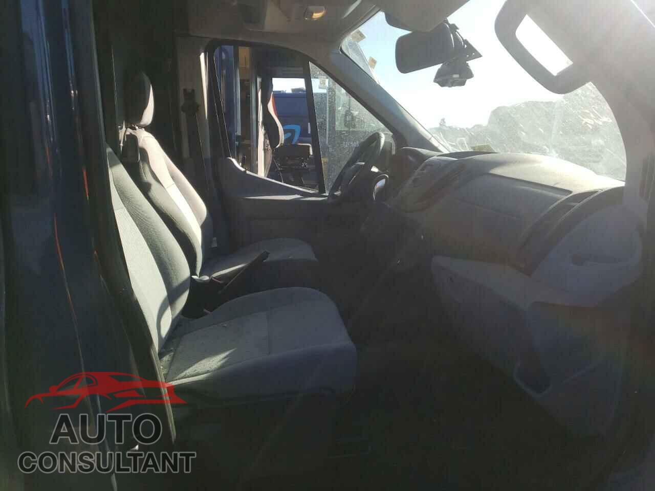 FORD TRANSIT CO 2019 - 1FTYR3XM7KKB78613