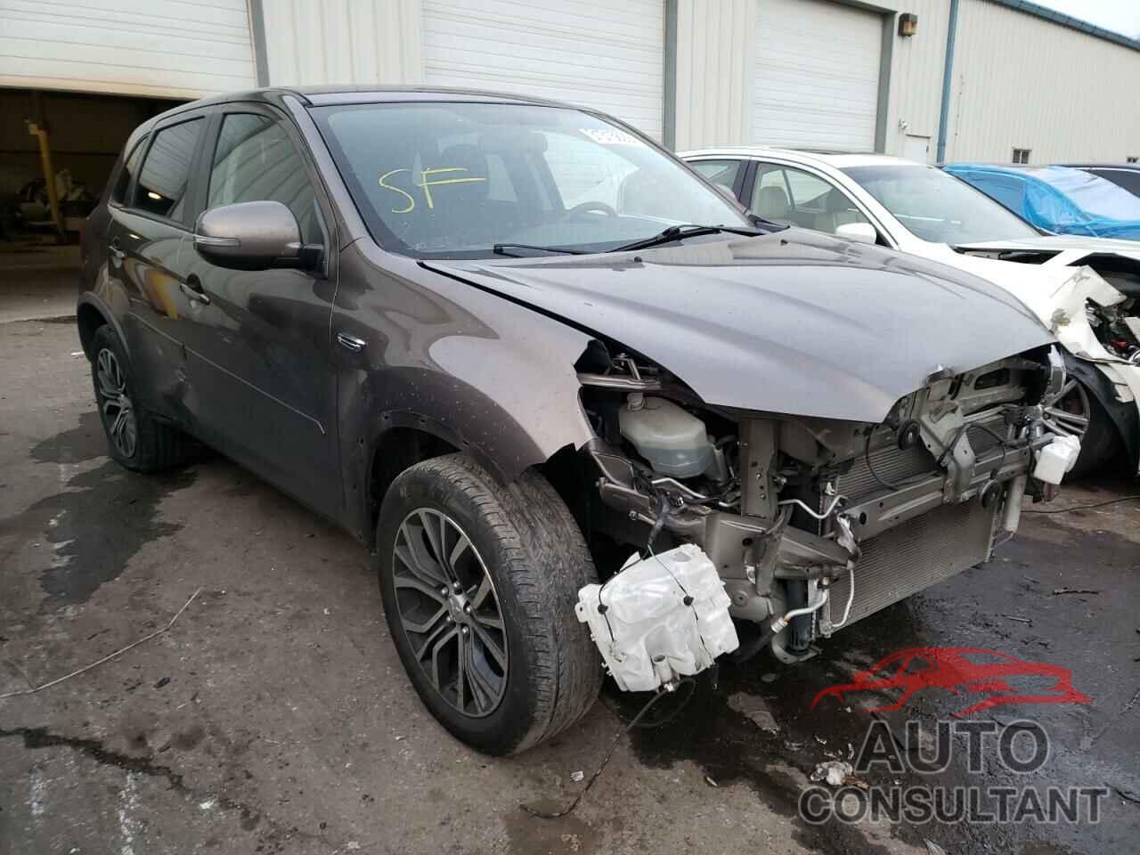 MITSUBISHI OUTLANDER 2017 - JA4AP3AW7HZ021840