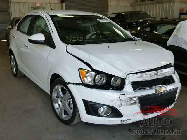 CHEVROLET SONIC 2015 - 1G1JE5SBXF4199828