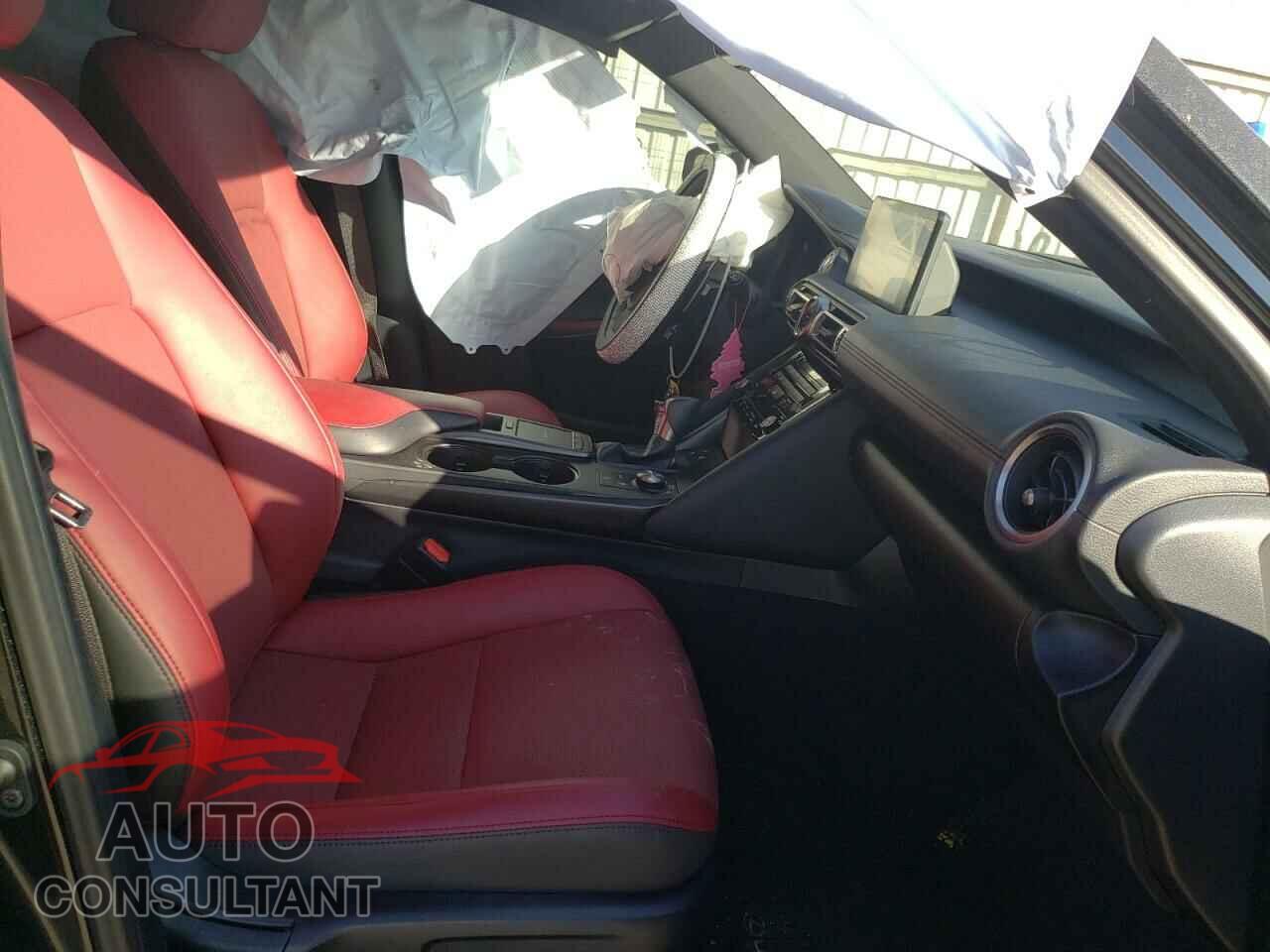LEXUS IS 2021 - JTHCA1D26M5115169