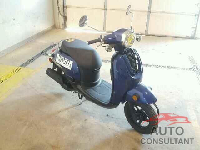 HONDA SCOOTER 2015 - LALAF7015F3202895