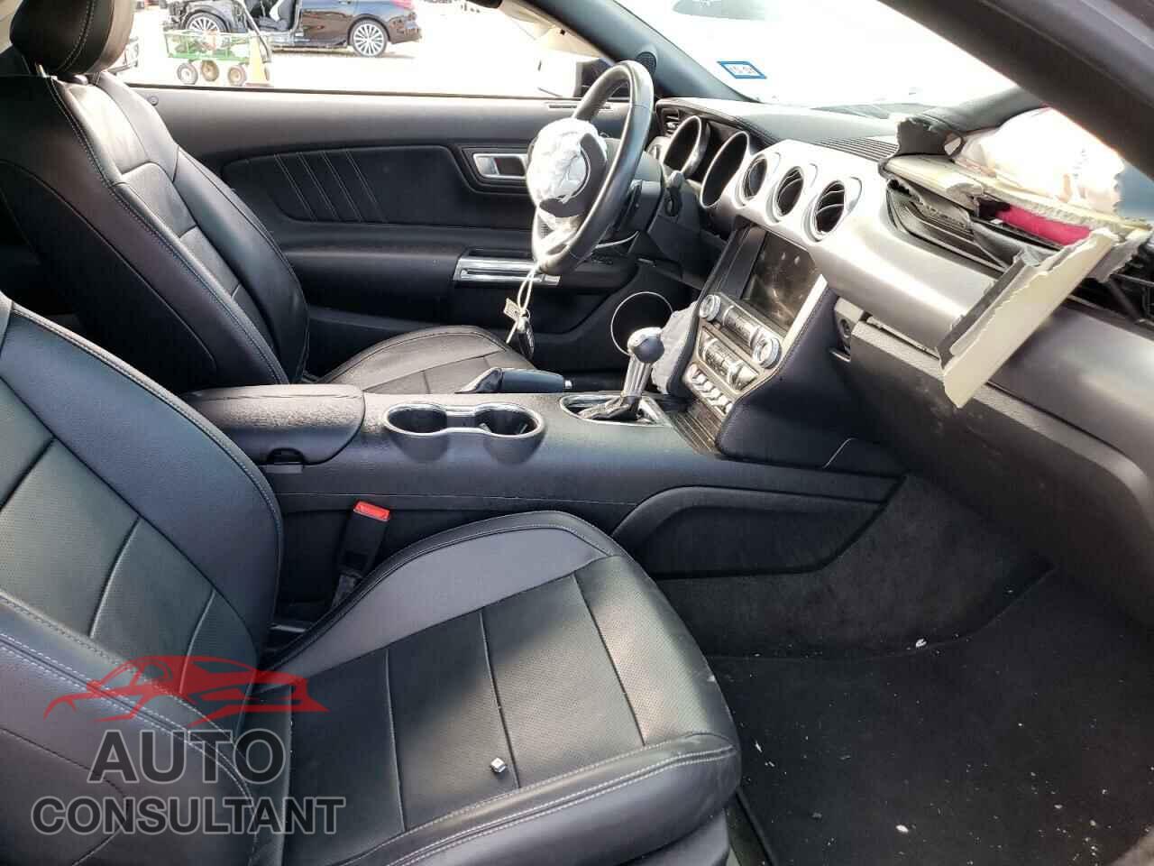 FORD MUSTANG 2018 - 1FA6P8CF5J5117085