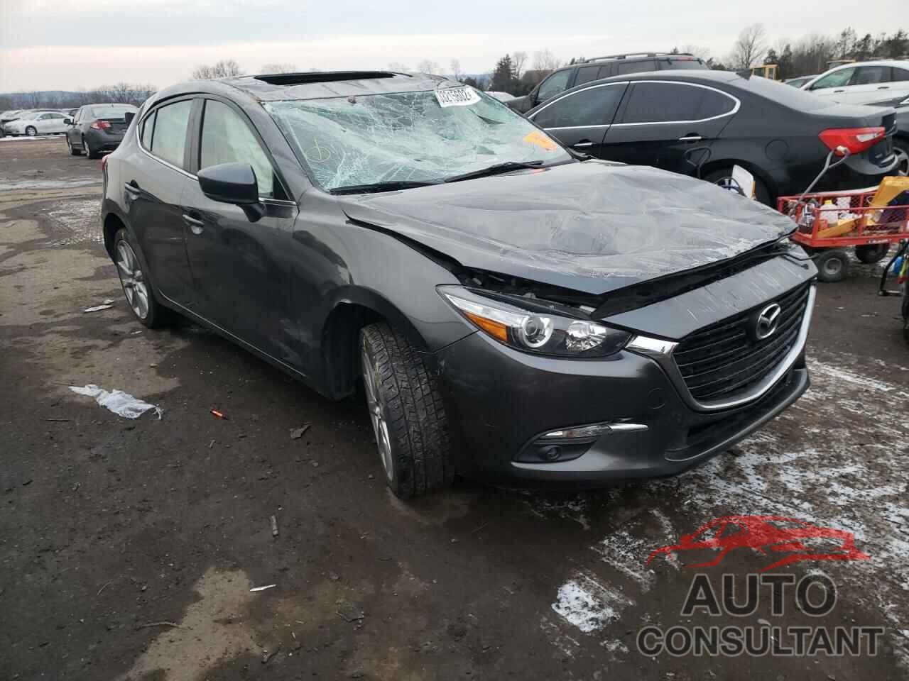 MAZDA 3 2017 - 3MZBN1M31HM142657