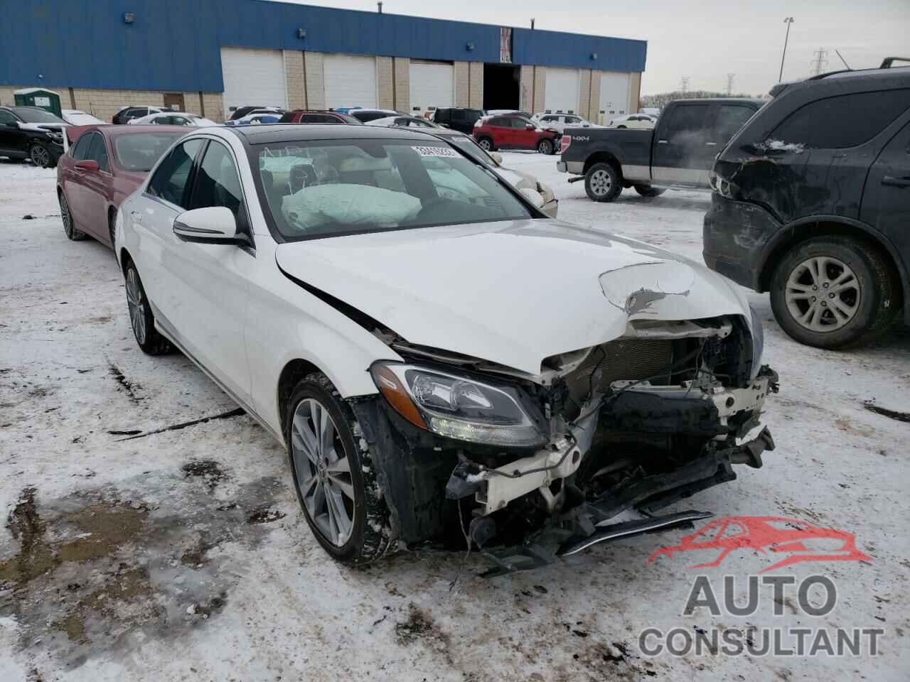 MERCEDES-BENZ C-CLASS 2018 - 55SWF4KB7JU245510