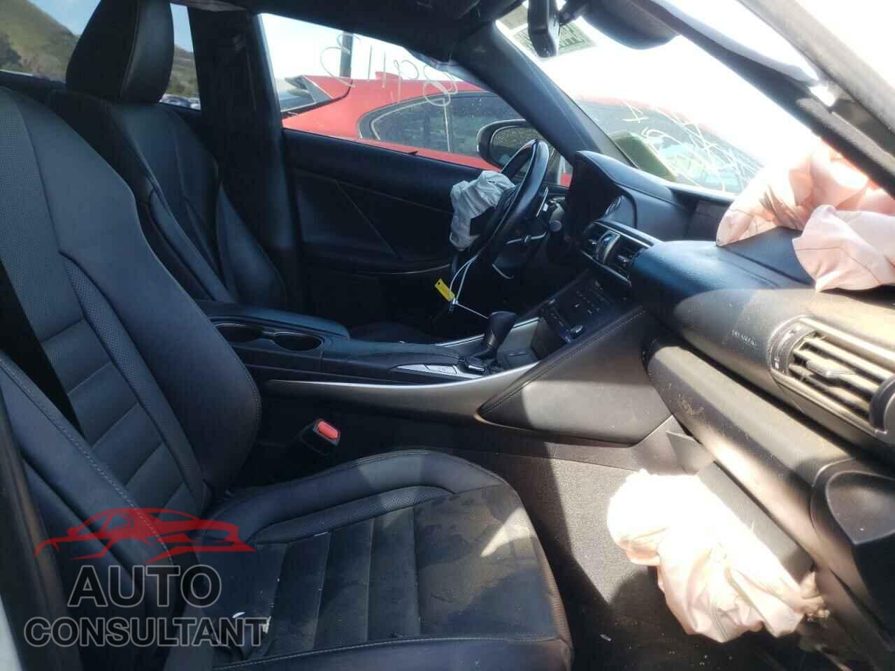 LEXUS IS 2017 - JTHBA1D2XH5051526