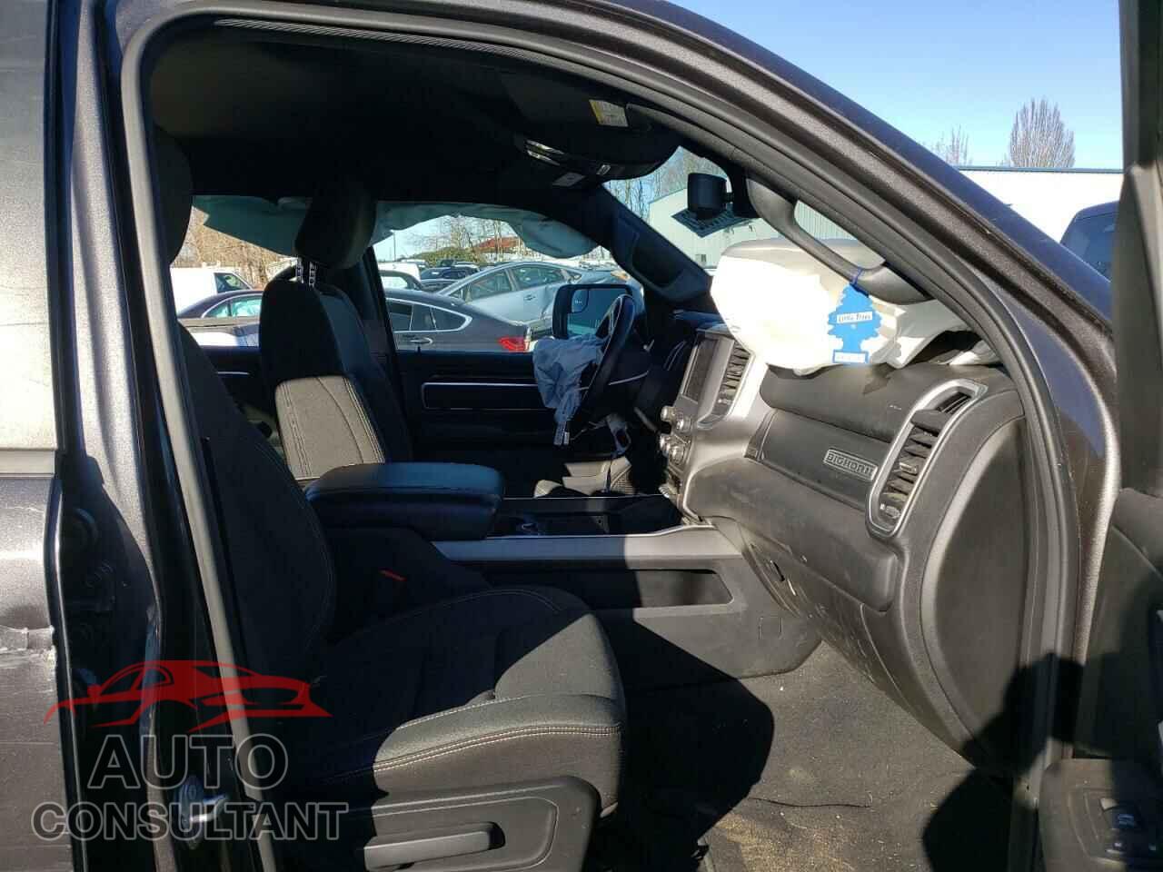 RAM 1500 2019 - 1C6SRFFT0KN570323