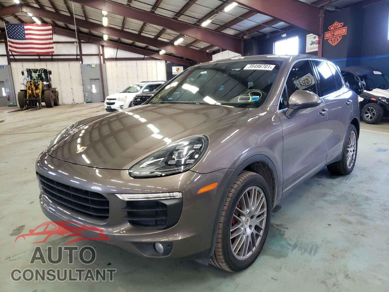 PORSCHE CAYENNE 2016 - WP1AA2A23GLA06346