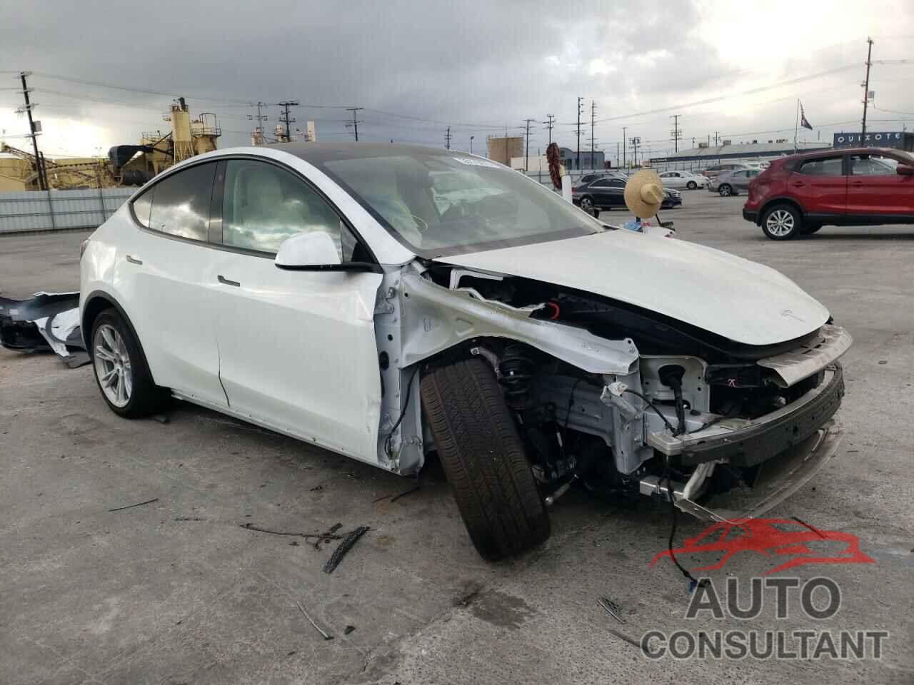 TESLA MODEL Y 2021 - 5YJYGDEE3MF075499