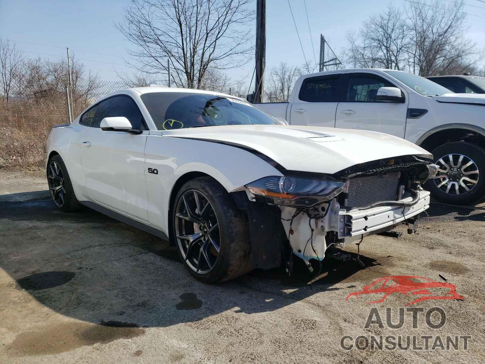 FORD MUSTANG 2020 - 1FA6P8CF1L5166528
