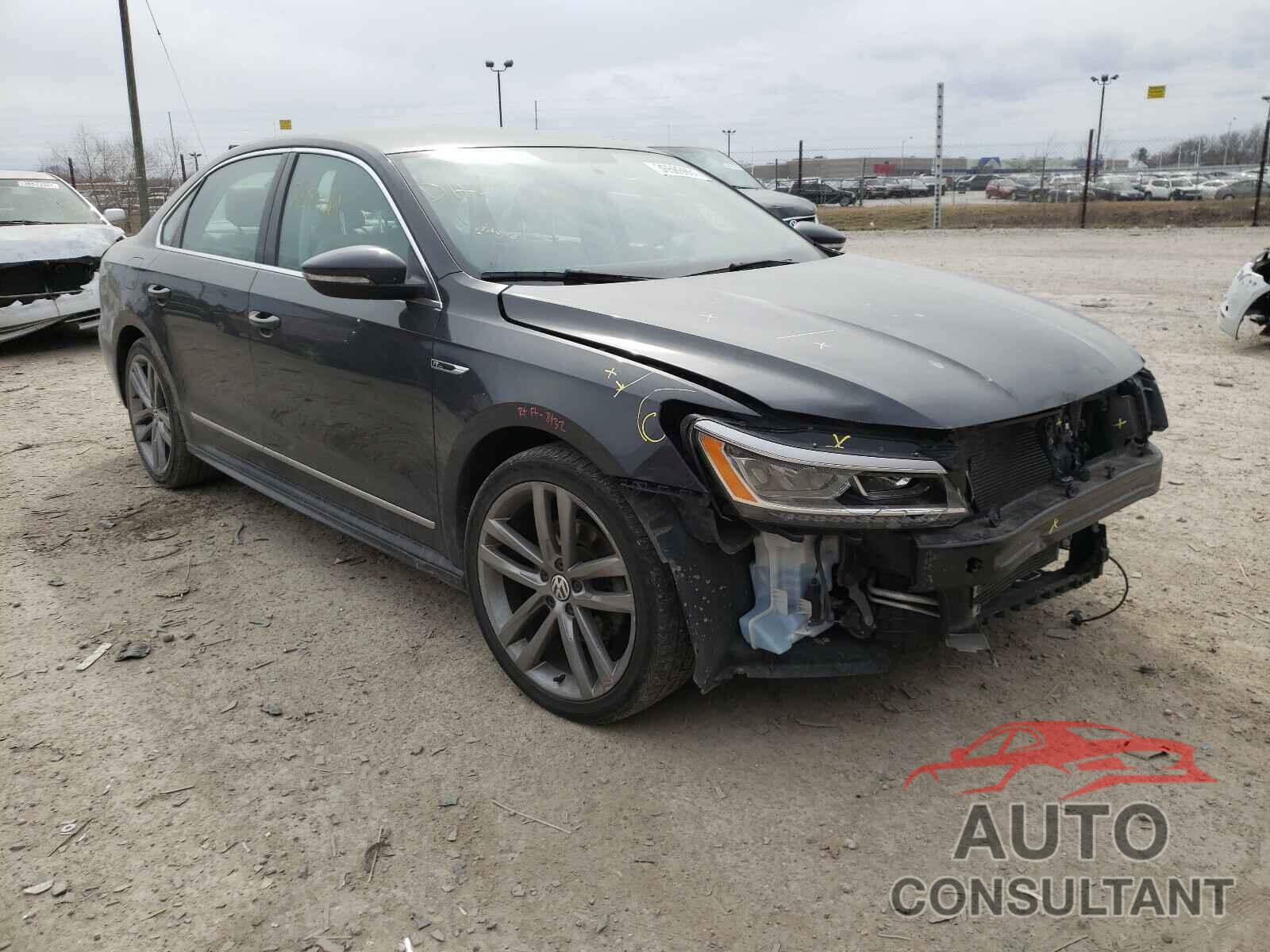 VOLKSWAGEN PASSAT 2017 - 1VWDT7A39HC070906
