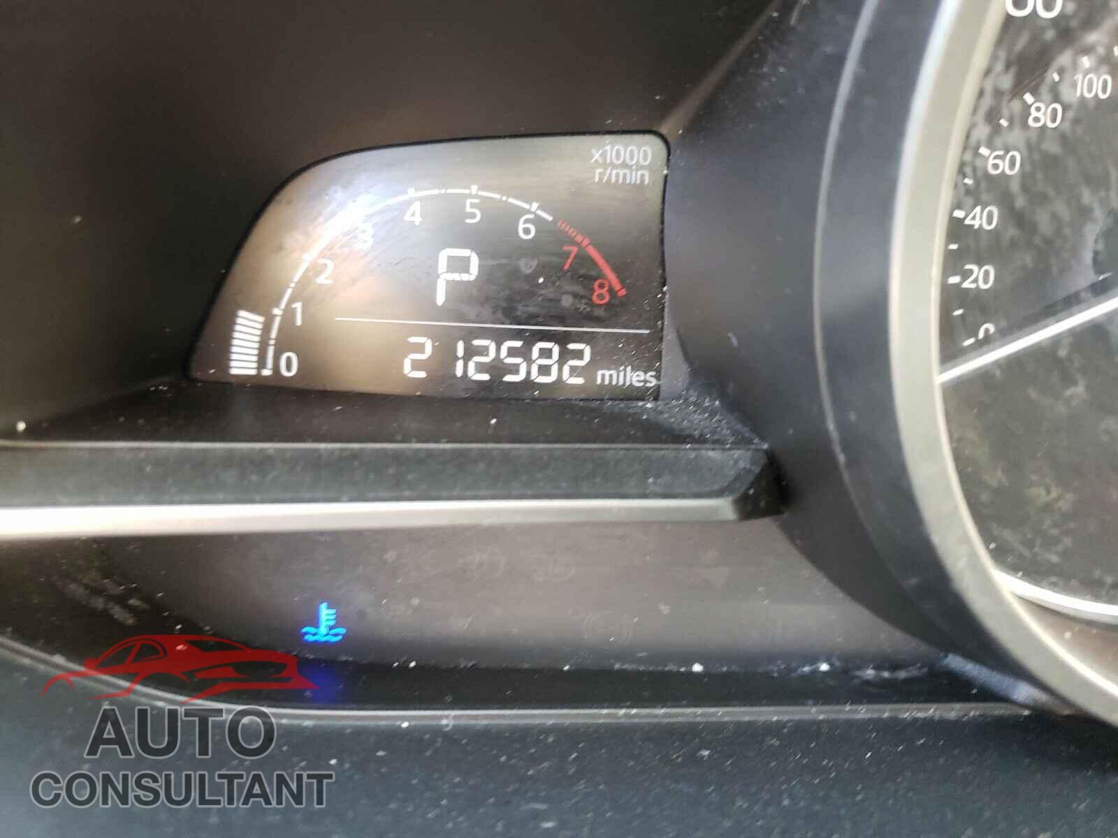 MAZDA 3 2017 - 3MZBN1V70HM145678