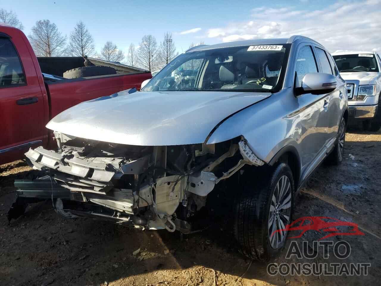 MITSUBISHI OUTLANDER 2019 - JA4AZ3A32KZ039802